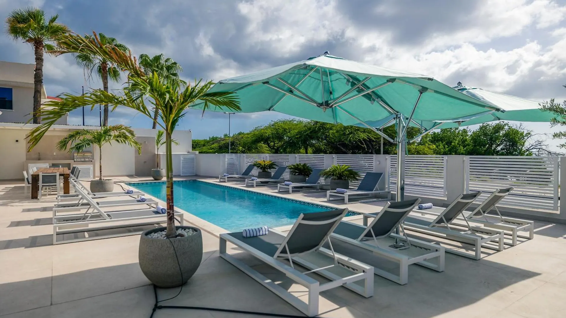 Lux 10Br 10Ba Pool Beach Front Villa Playa By Bocobay Oranjestad 0*,
