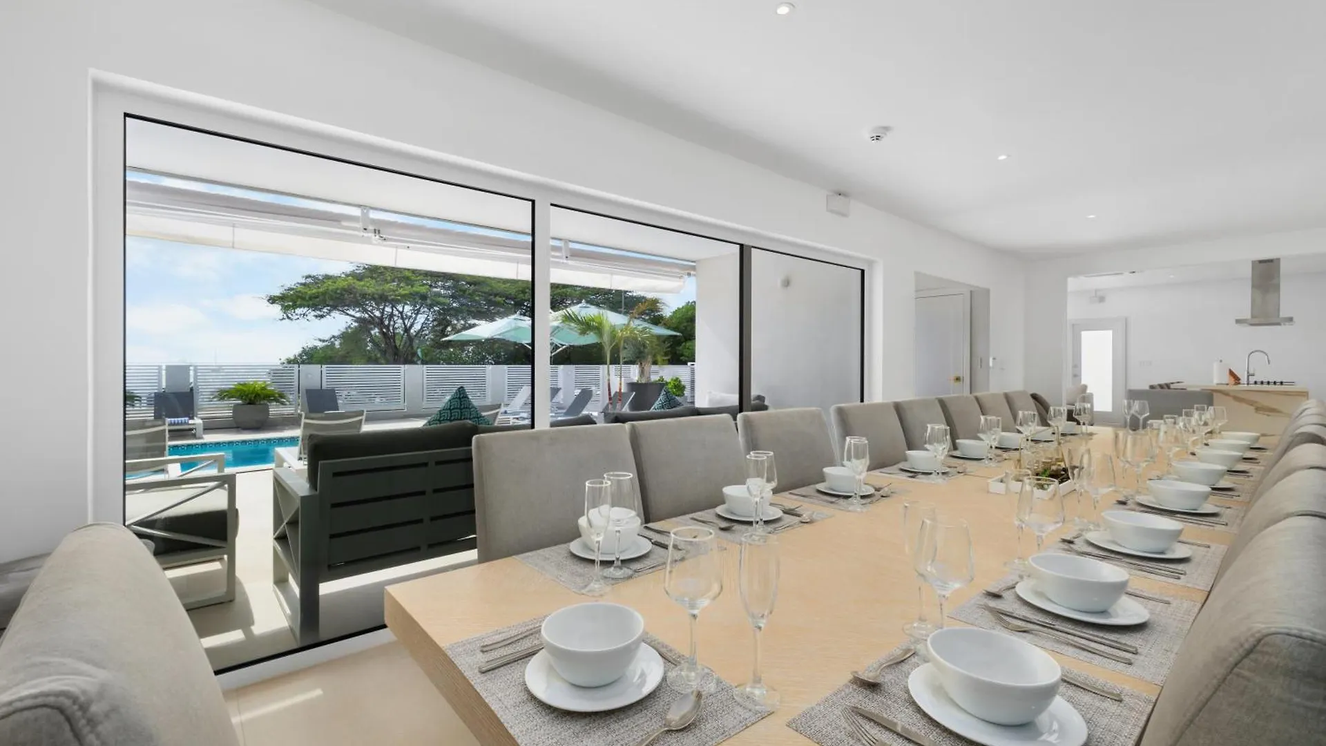Lux 10Br 10Ba Pool Beach Front Villa Playa By Bocobay Oranjestad Aruba